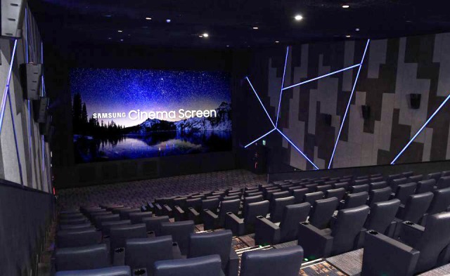 Samsung-Cinema-LED-Screen4-960x590